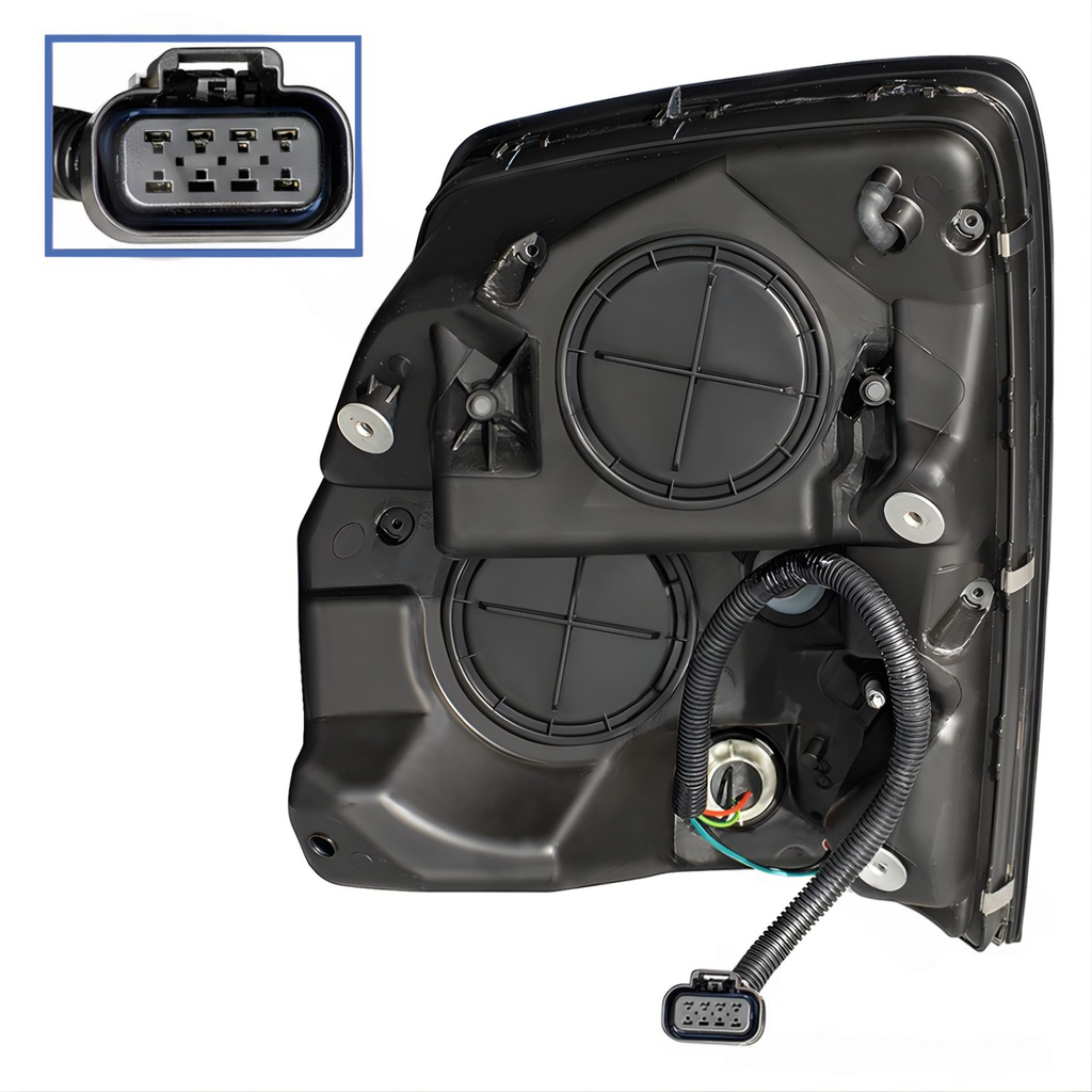 faro_volvo_3g_04_16_automann_r_564.96021_reverso